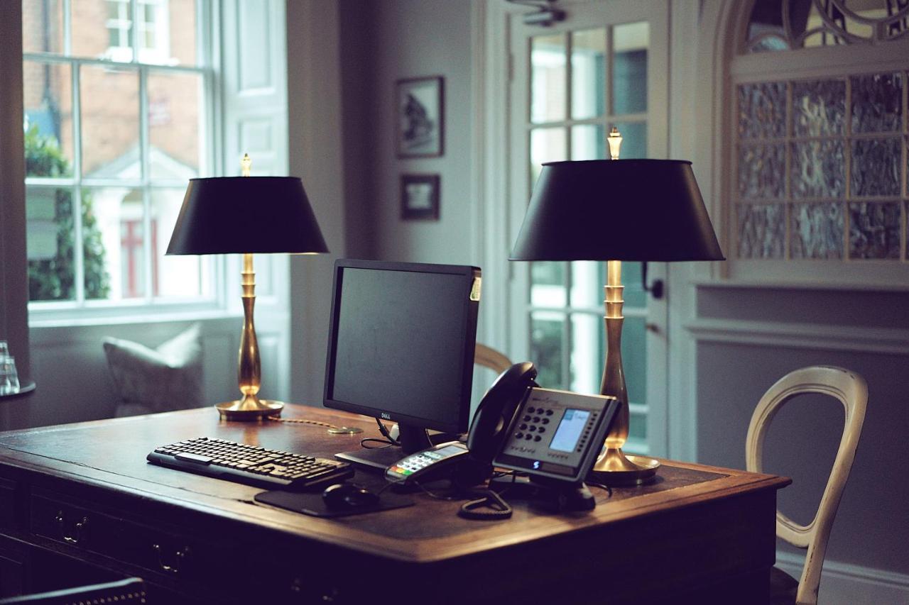 Hotel Du Vin Winchester Bagian luar foto
